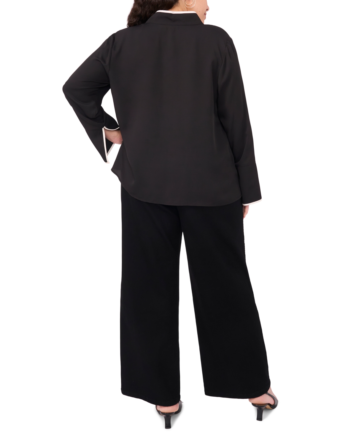 Vince Camuto Women's Split-neck Contrast-trim Tunic Top In Black