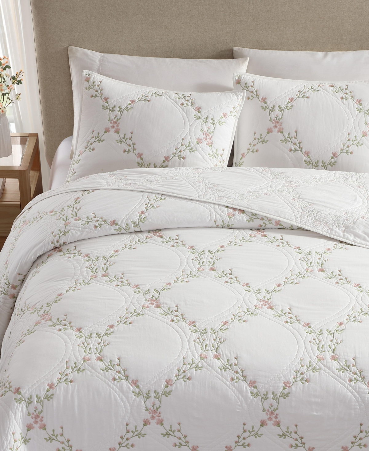 Laura Ashley Floral Embroidery Cotton 2-pc. Quilt Set, Twin In White