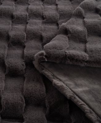 Vivienne Faux Fur Throw, 50" x 60"