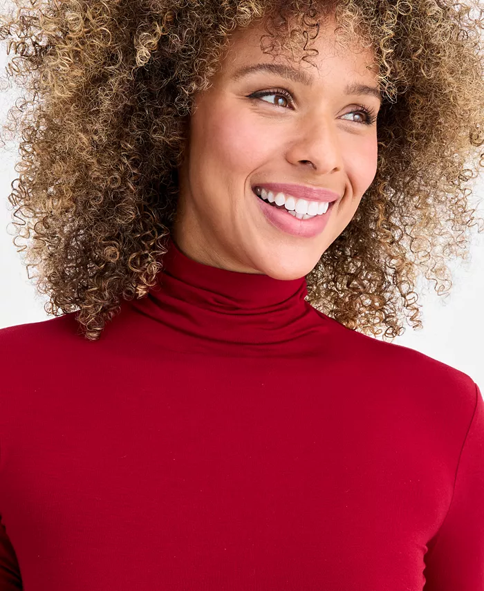 Women's Long-Sleeve Seamless Turtleneck - thumbnail 2