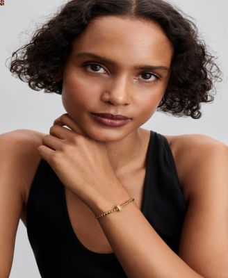 Round Clasp Wing Chain Bracelet