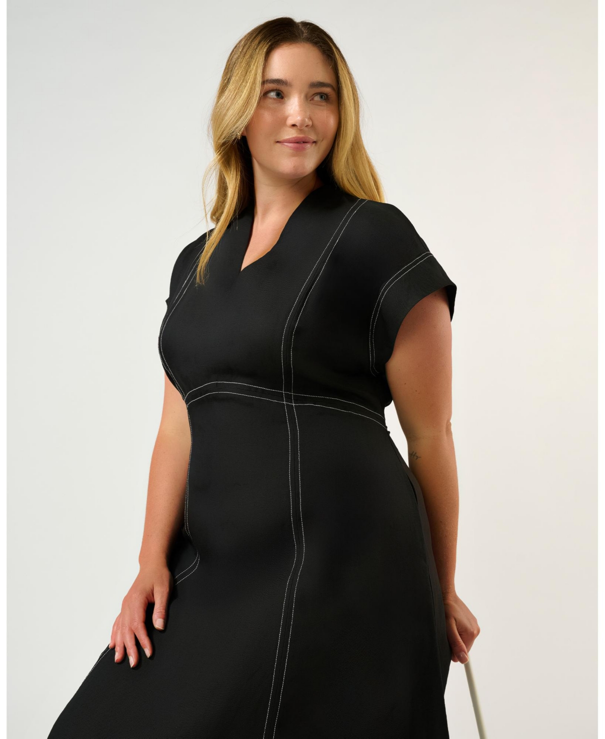 Estelle Plus Arden Contrast Stitch Dress