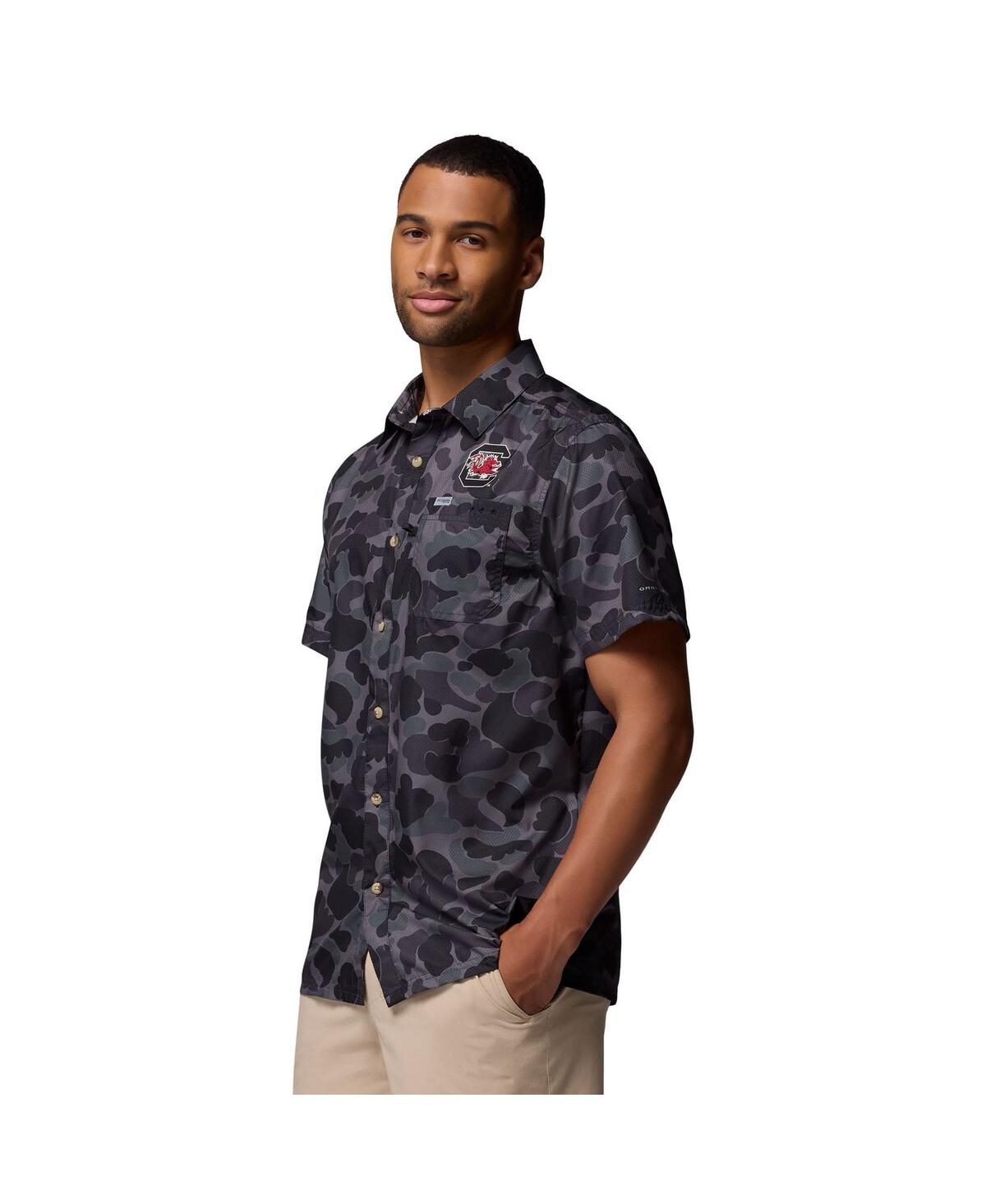 Columbia Men's Black South Carolina Gamecocks Super Slack Tide Omni-Wick Button-Up Shirt