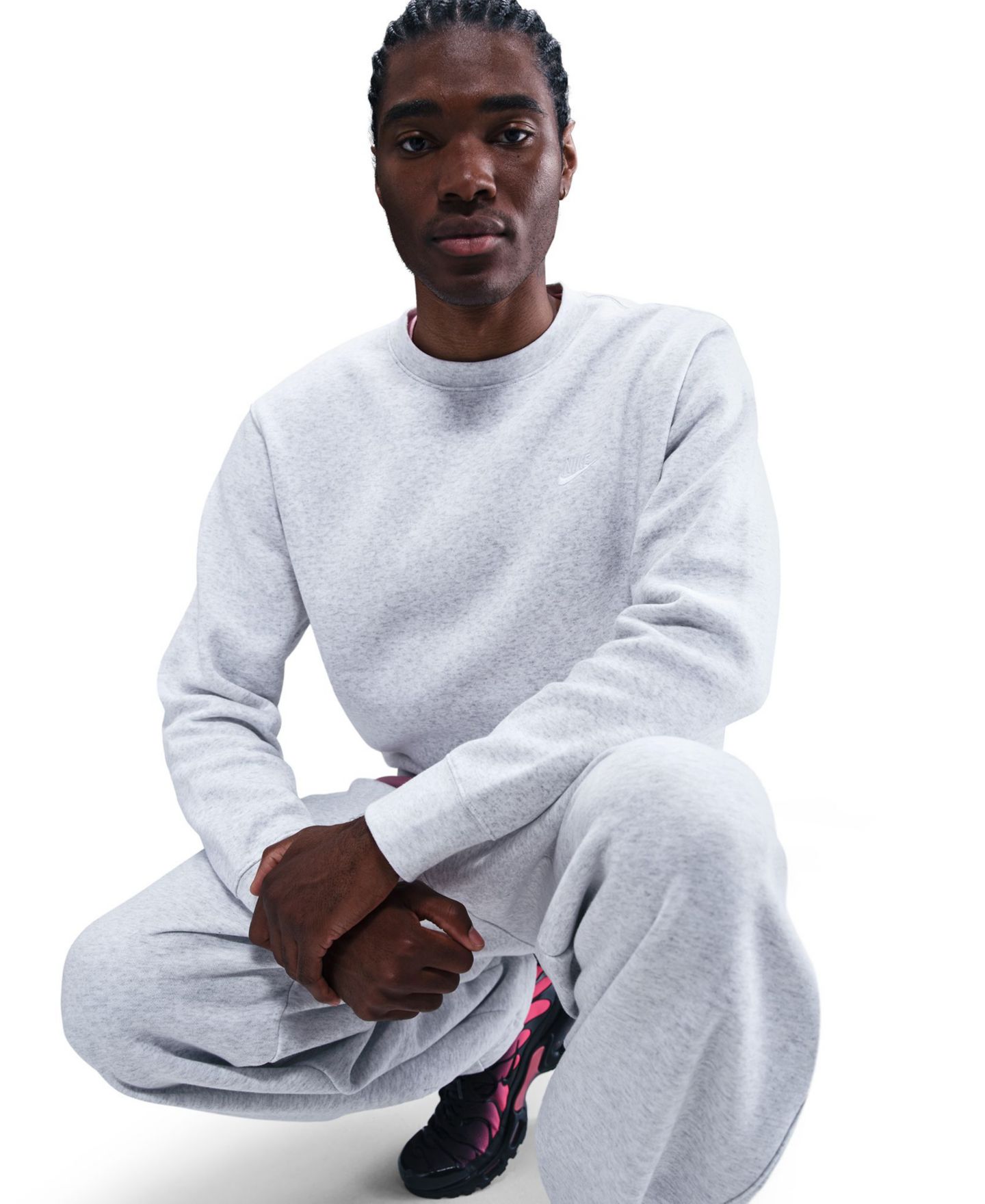 Мужская толстовка Nike Club Fleece Crewneck Logo, цвет: Берёзовый меланжевый / Белый — фото 3