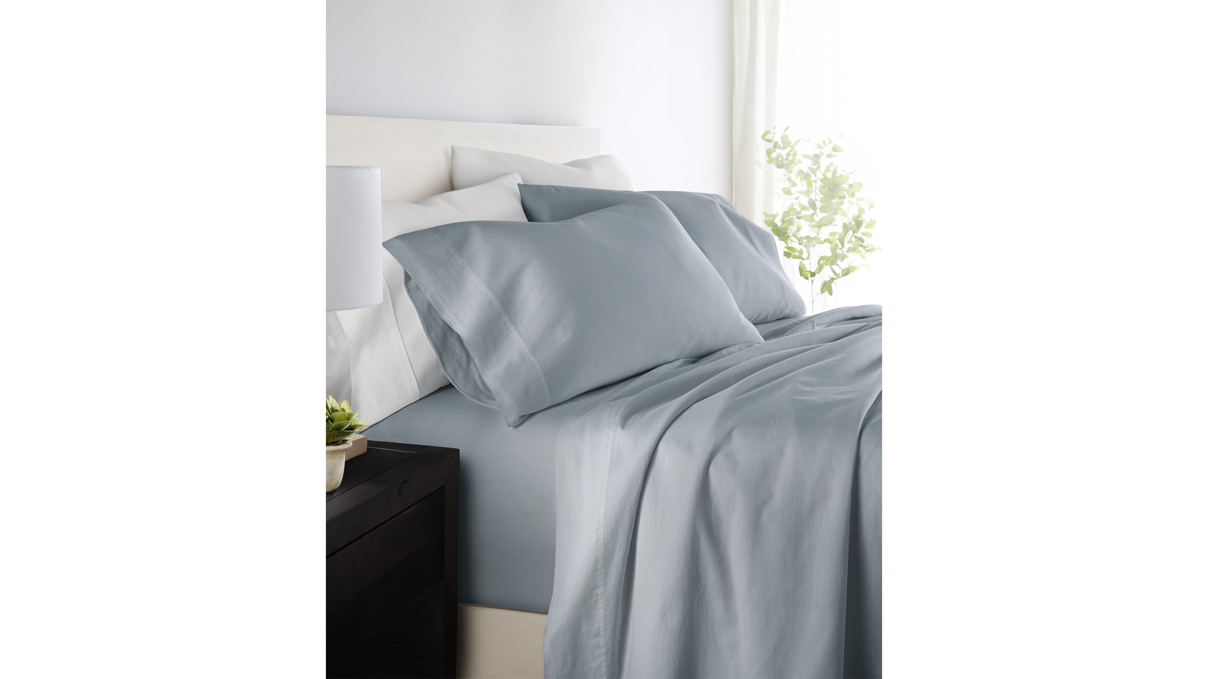 ienjoy Home Long Staple 300-Thread Count Cotton Solid 4-Pc. Sheet Set, California King