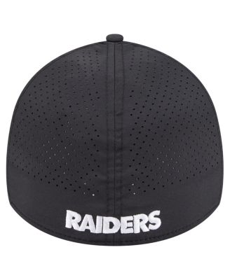 Men's Black Las Vegas Raiders Perforated 39THIRTY Flex Hat