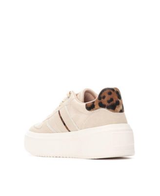 Women's Casual Sneakers Refresh Collection By XTI