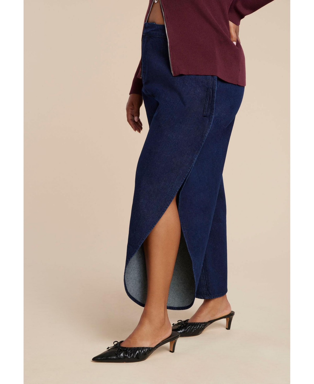 Eloquii Women's Petal Shape Open Side Jean