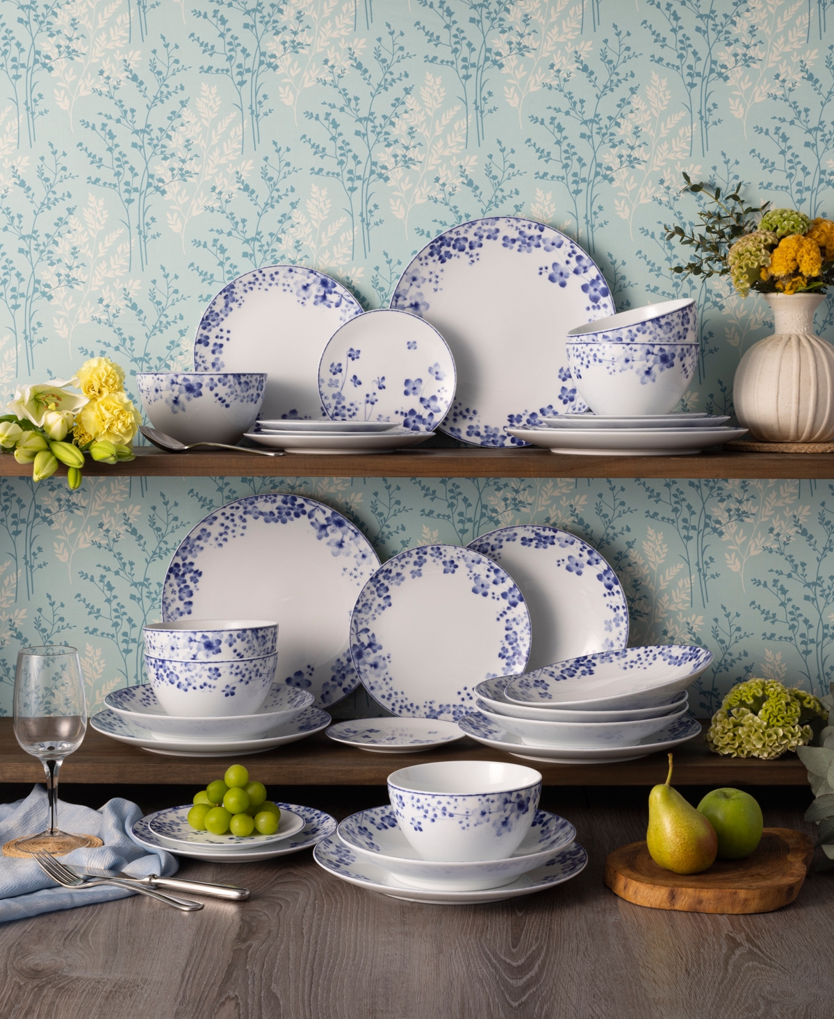 Noritake Bloomington Road 30-Pc. Dinnerware Set, Service for 6
