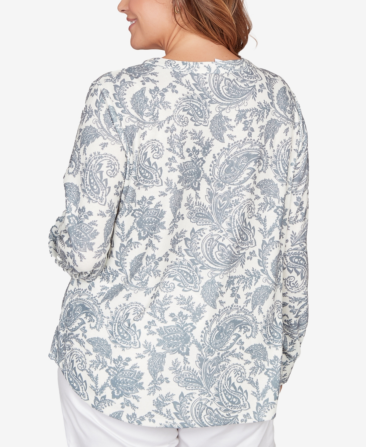 Hearts Of Palm Plus Size Printed Long Sleeve Hatchi Lace Neck Tunic Top In Gray