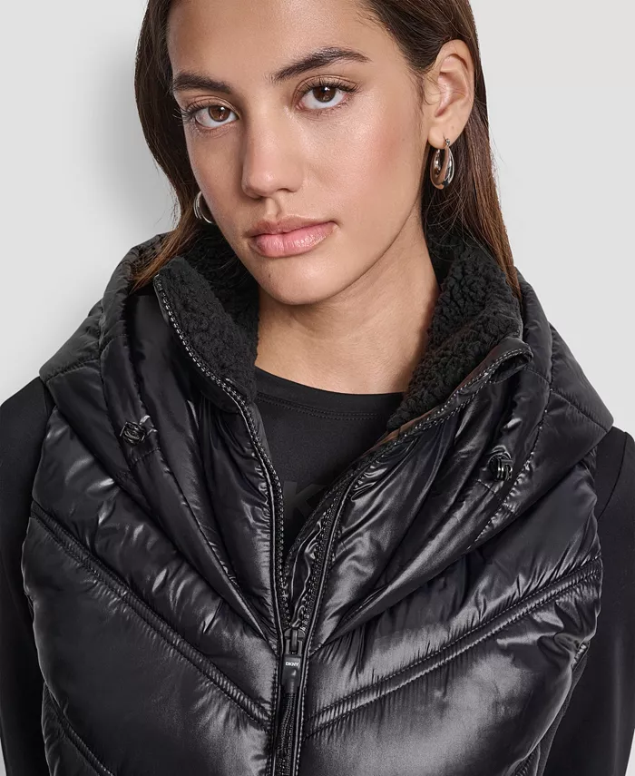 Women's Contrast Collar Hooded Puffer Vest - thumbnail 10