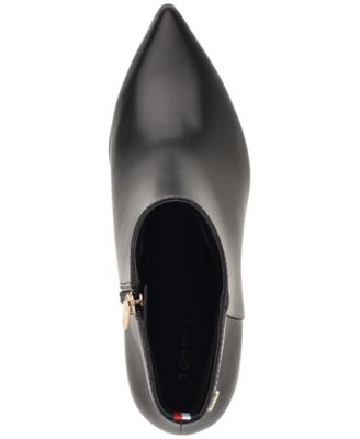 Women's Wendzy Block Heel Booties