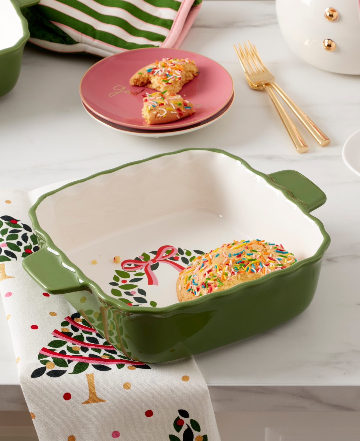 Kate Spade Evergreen Square Scallop Baking Dish In Green
