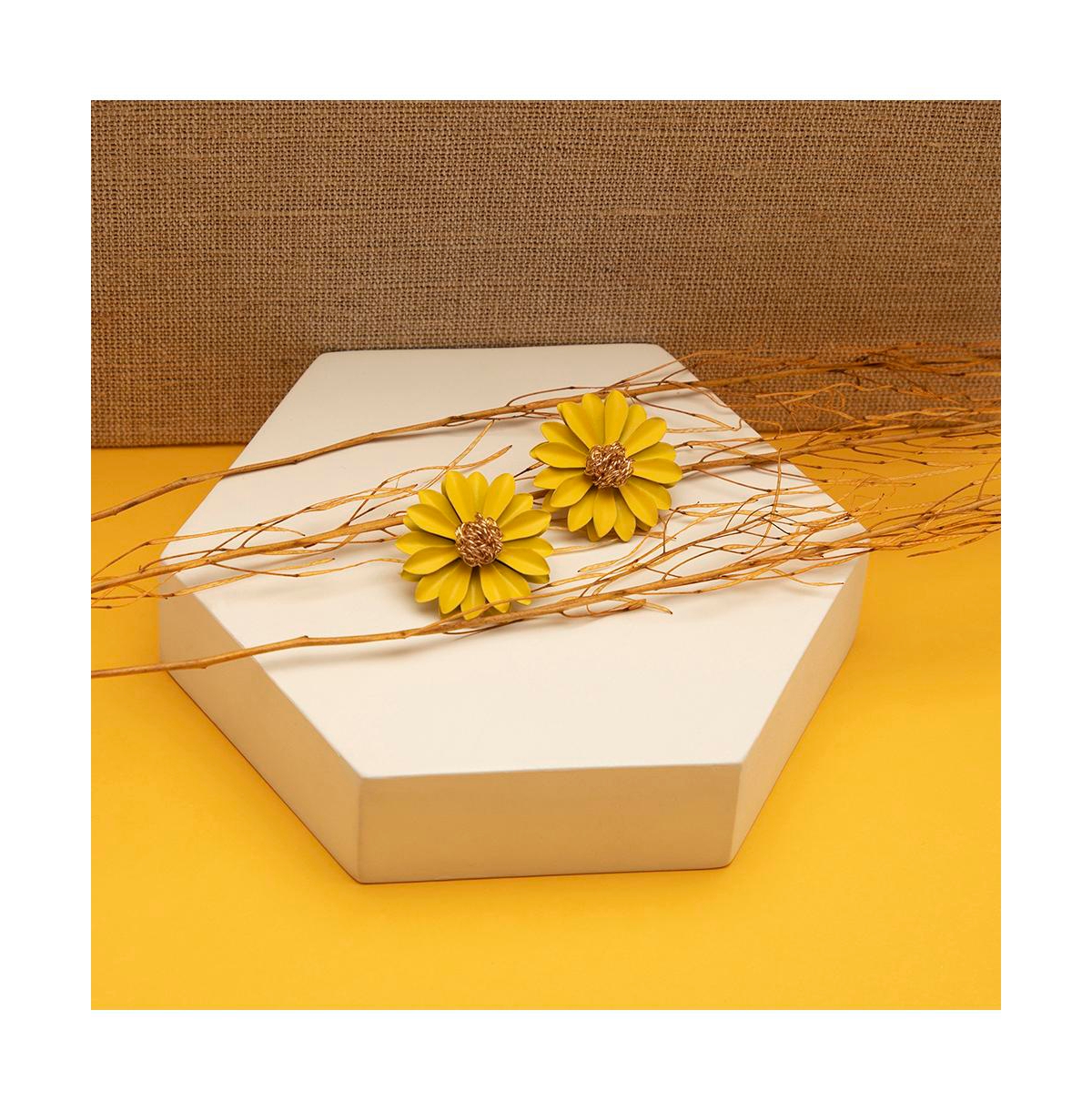 Sohi Women's Sunflower Stud Earrings