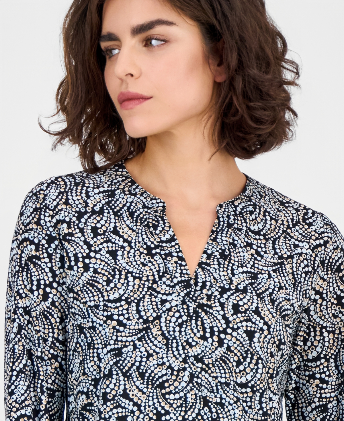 Ak Anne Klein Women's Printed Split-neck Long-sleeve Top In Gray