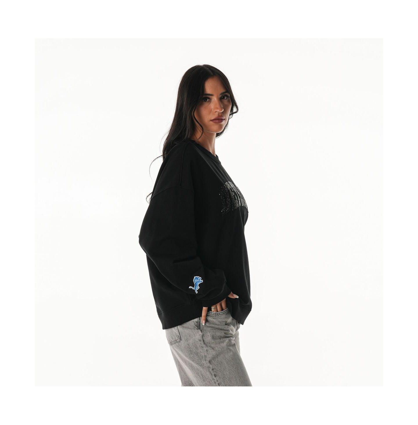 Женская толстовка The Wild Collective Black Detroit Lions Rock Crystal Oversized Crewneck — фото 3