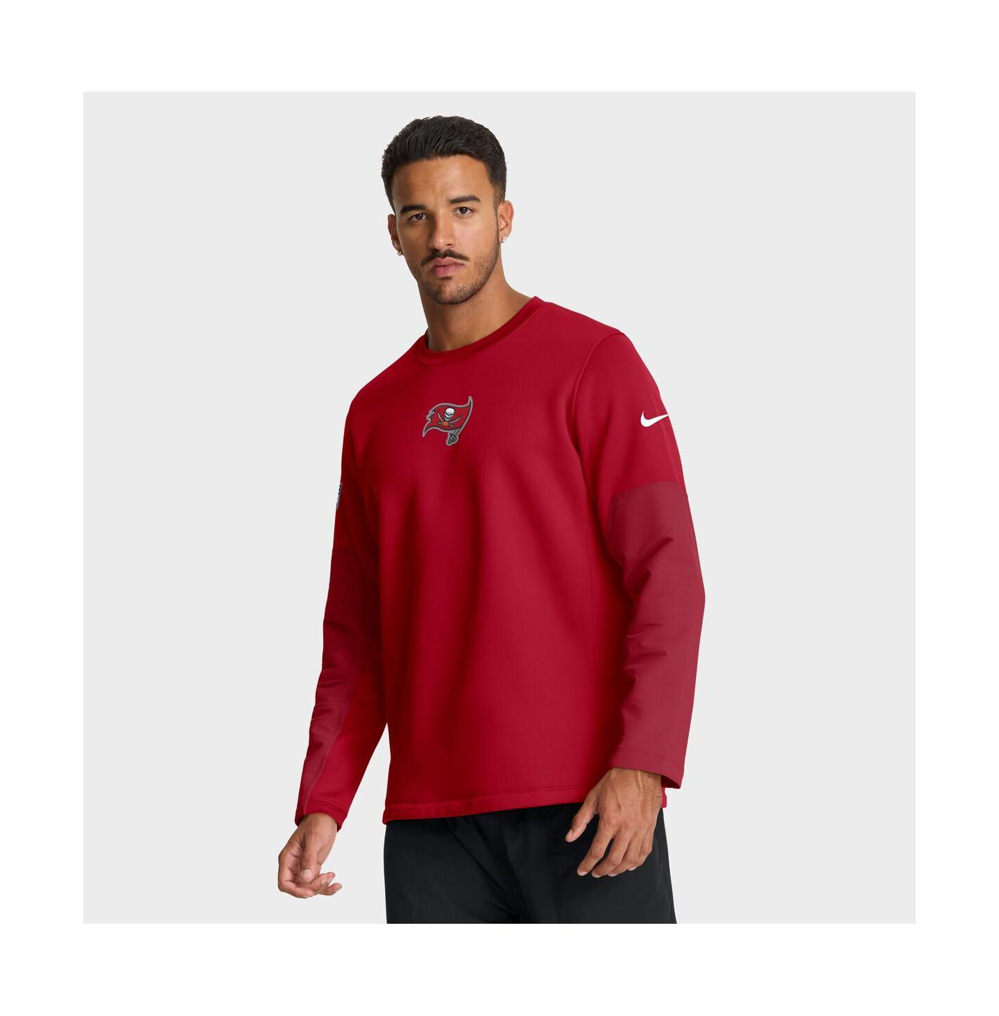 Мужская футболка Nike Red Tampa Bay Buccaneers Sideline Coach Therma-FIT Long Sleeve — фото 1