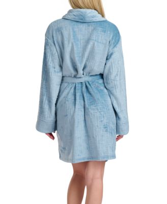 Women's Debossed Long Sleeves Plush Short Robe