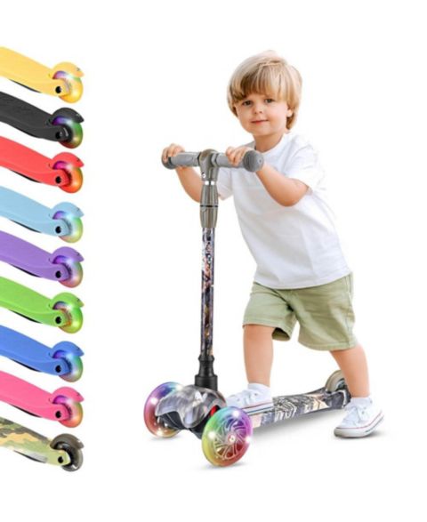Детская игрушка Hurtle Real Tree 3-Wheel LED Light Mini Kickboard Scooter with Adjustable Handlebar, 44 lb. Capacity, Ages 3+, цвет: Бежевый / Хаки
