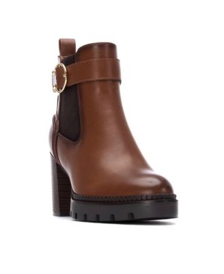Women's Heeled Ankle Booties.