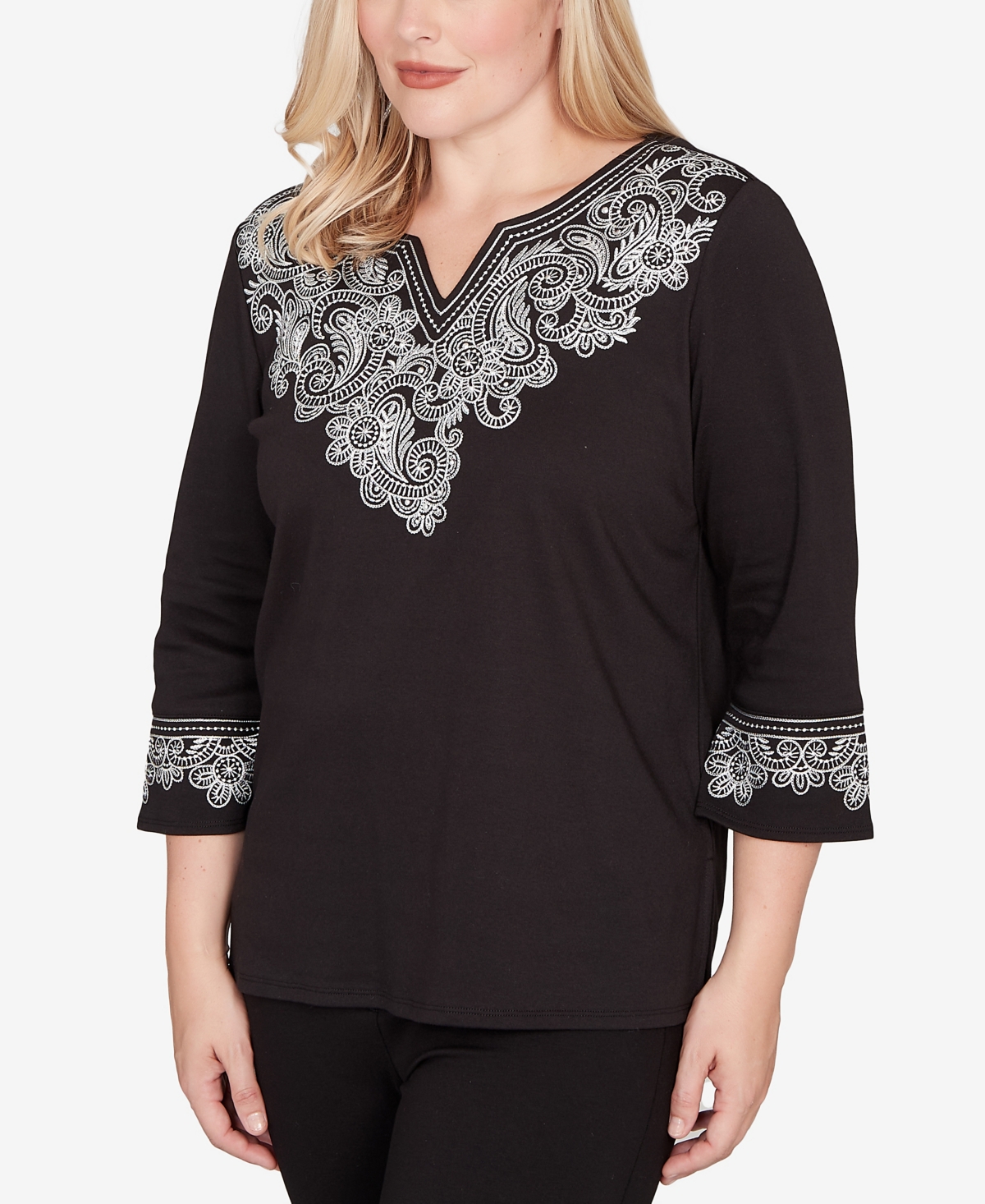 Alfred Dunner Plus Size Barcelona Embroidered Scroll Accent Soft Knit Top In Black