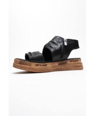 Lunas Leather Side-Zip Sandal (Women)