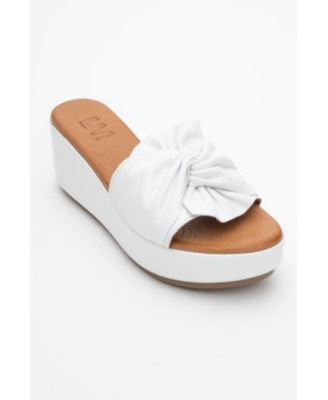 Syndra Bow Wedge Leather Sandal (Women)