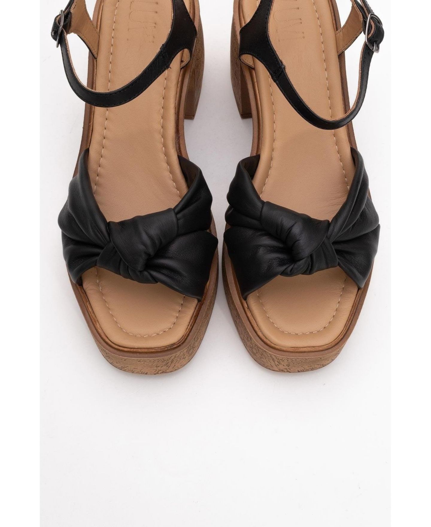 Женские сандалии Forever & Always Shoes Tily Platform Wedge Leather Sandal (Women), цвет: Чёрный кожаный — фото 3