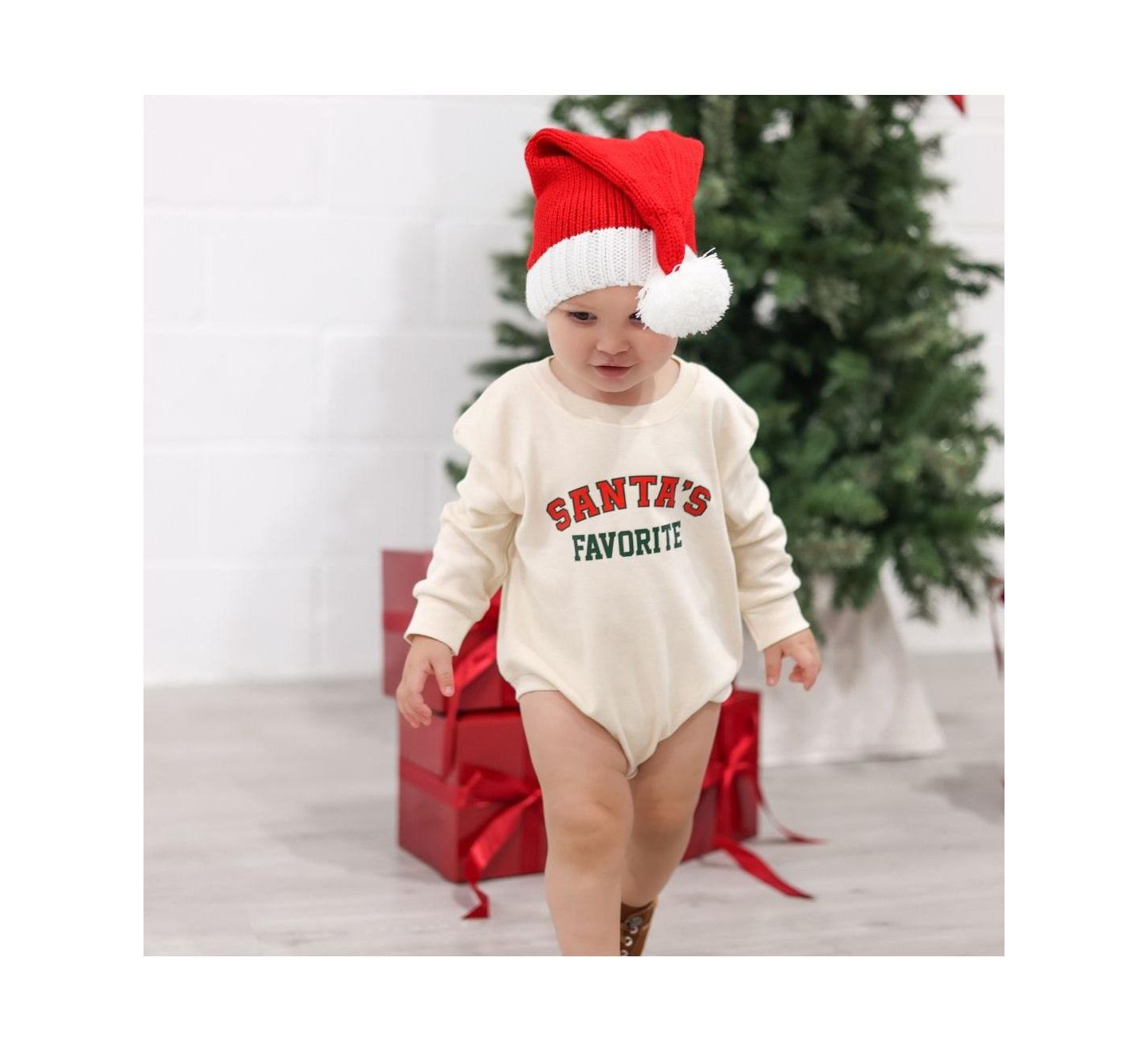 Комбинезон Sweet Wink Santa's Favorite Christmas Long Sleeve для мальчиков-малышей, цвет: Натуральный — фото 2