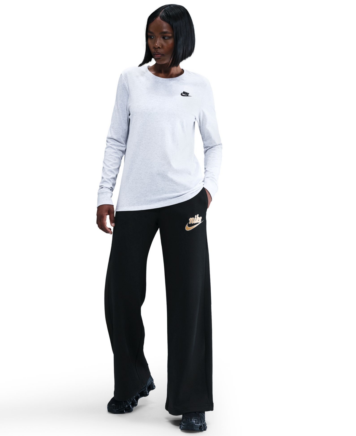 Nike Women's Club Fleece Mid-rise Wide-leg Pants In Black