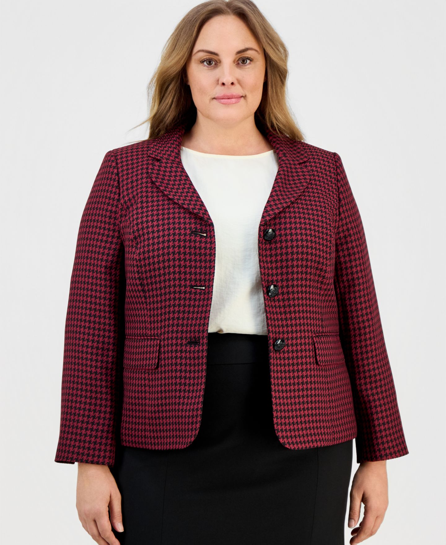 Женские юбки Le Suit Plus Size Pencil Houndstooth 2 Piece Skirt Suit, цвет: Бордо / Чёрный — фото 2