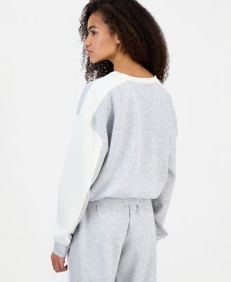 Juniors' Scuba V-Neck Colorblock Sweatshirt