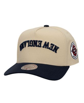 Mitchell & Ness - Men's Cream/Navy New England Revolution Upside Down Pro Pinch Snapback Hat
