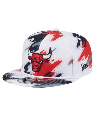 New Era - Men's White Chicago Bulls Paint 9FIFTY Snapback Hat