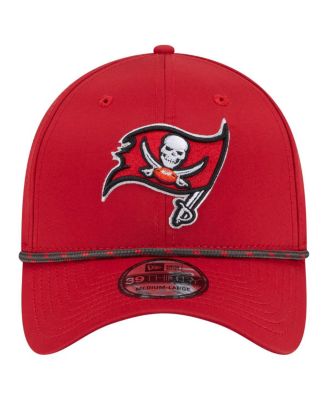 Men's Red Tampa Bay Buccaneers Perforated 39THIRTY Flex Hat