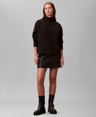 Women's Relaxed Turtle Neck Sweater
