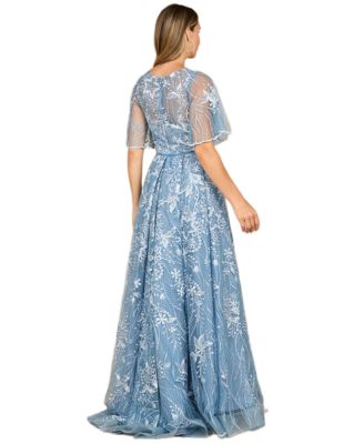 Women's Overskirt Lace Fitted V-Neck Gown with Cape Sleeves