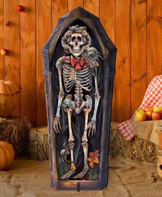 Skeleton Coffin Outdoor D&eacute;cor