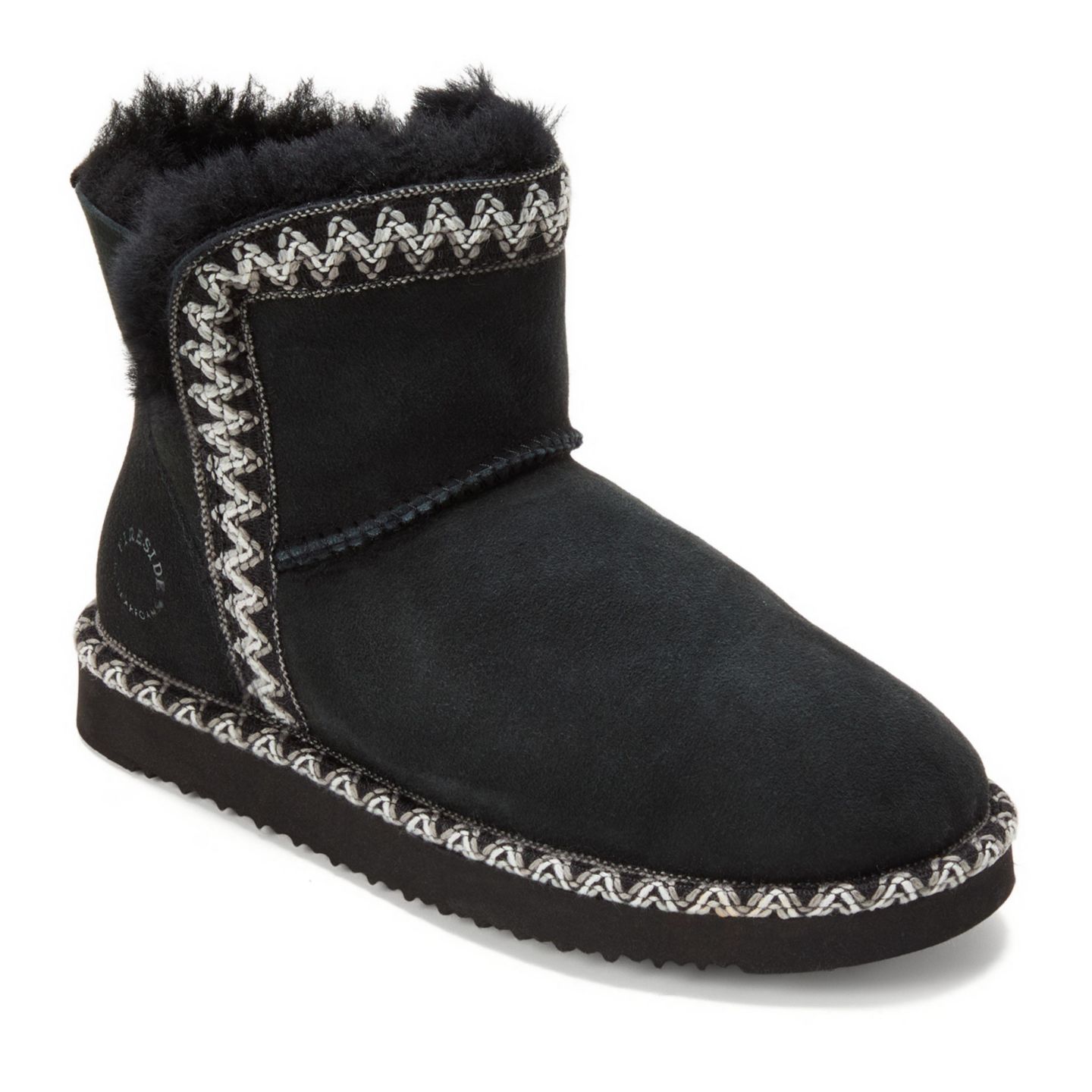 Женские ботинки Dearfoams Perth Genuine Shearling Fold Down Bootie with Embroidery, цвет: Чёрный — фото 1