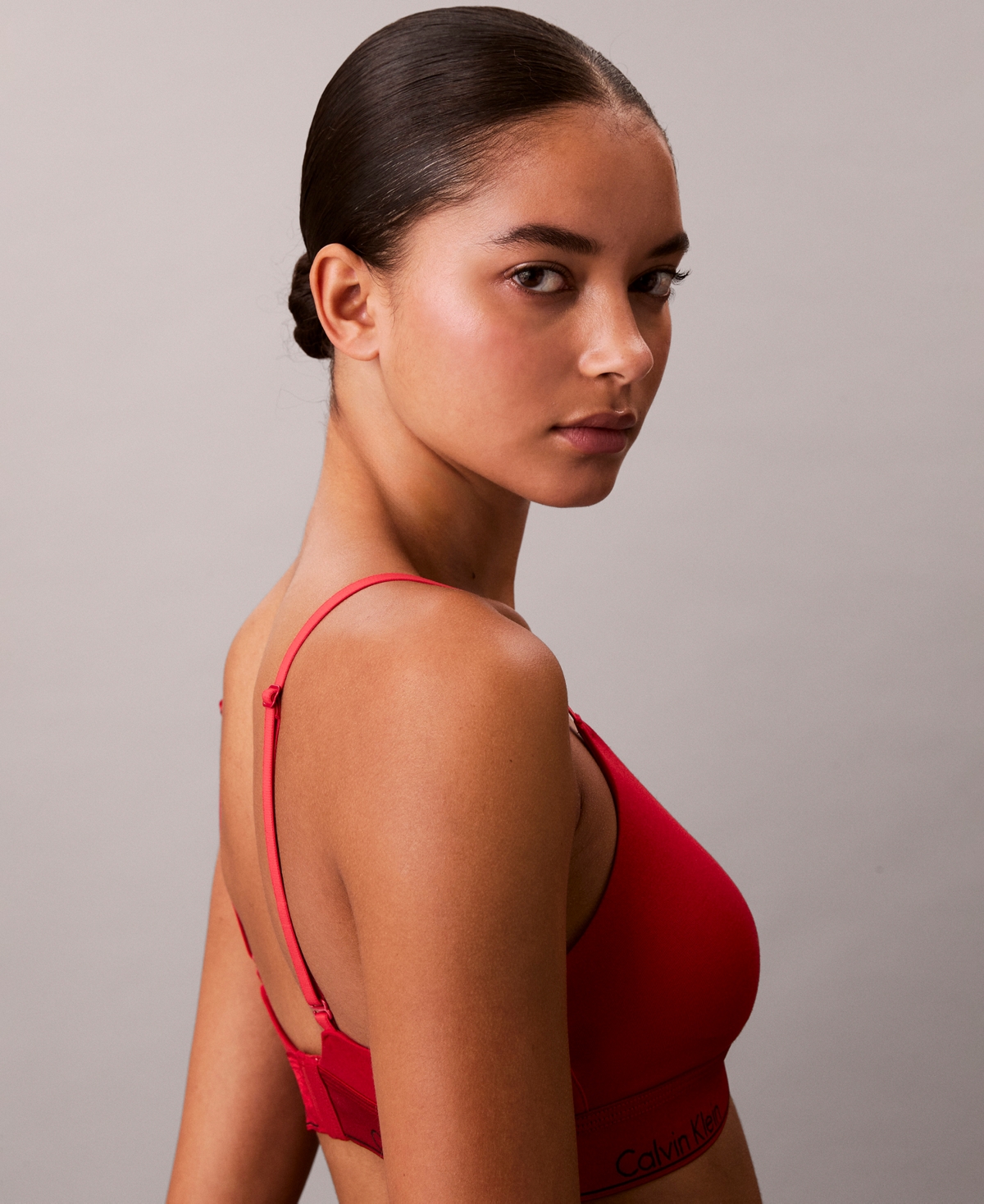 Calvin Klein Flexible Fit Moderate Coverage Bralette