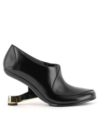 United Nude