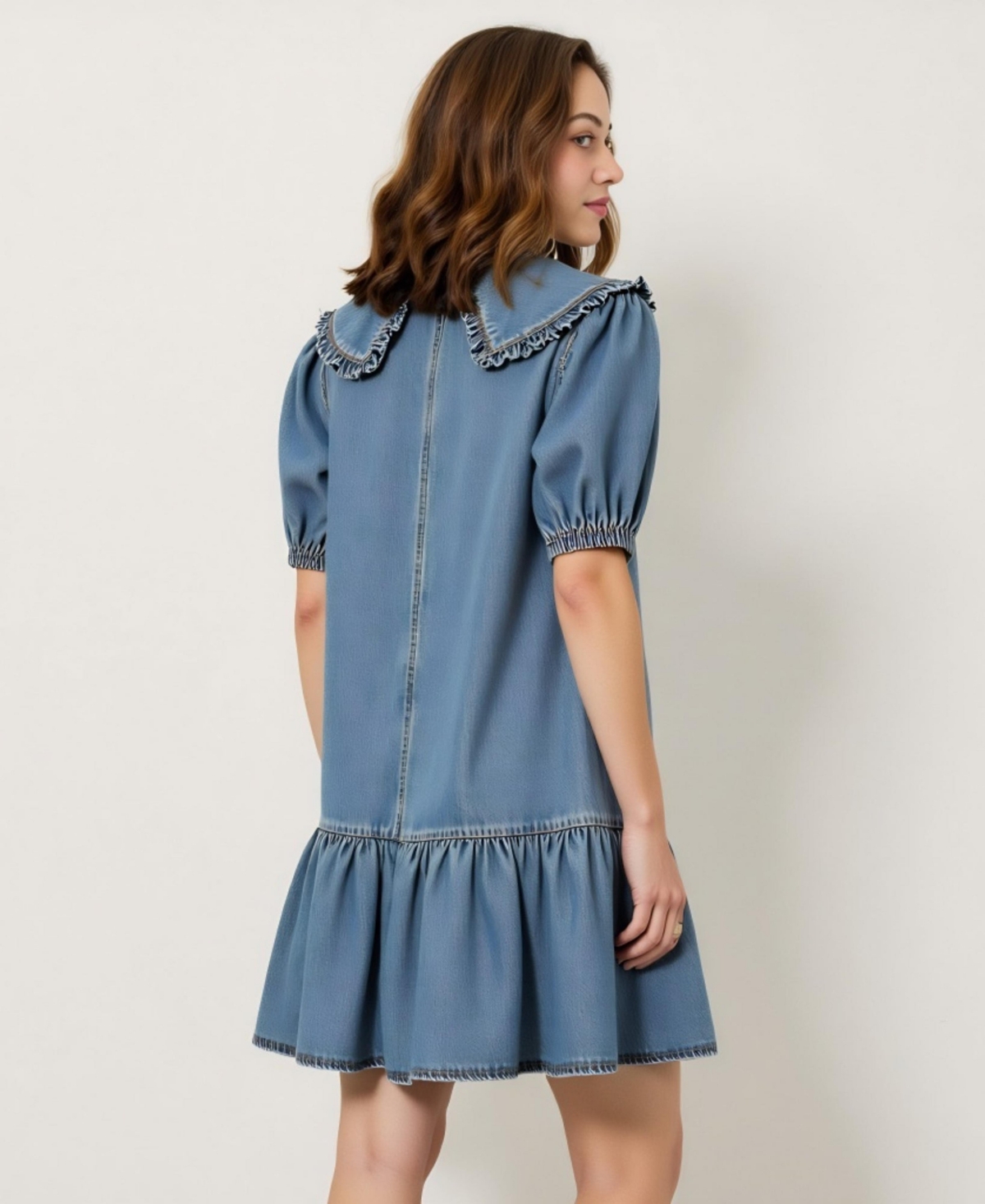 Modenaire Women's Ruffled Collar Short Dress with Puff Sleeves and Tiered Hem