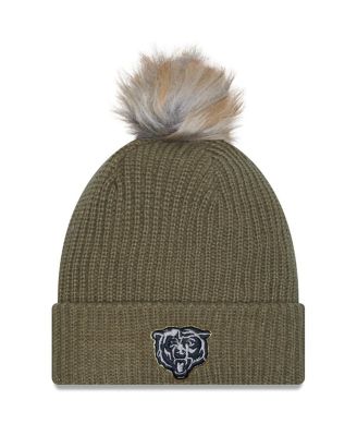 New Era - Women's Dark Green Chicago Bears 2025 Salute to Service Cuffed Knit with Pom Hat