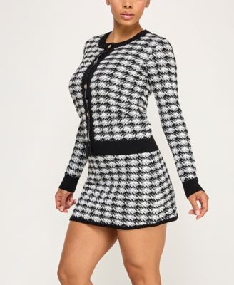 Juniors' 2-Piece Sleeveless Sweater Dress