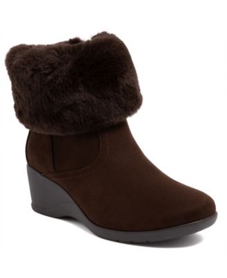 Women's Carlyta Cozy Wedge Booties