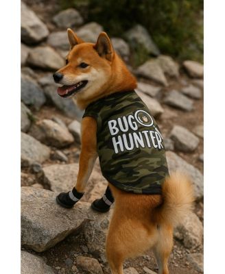 Parisian Pet Bug Hunter