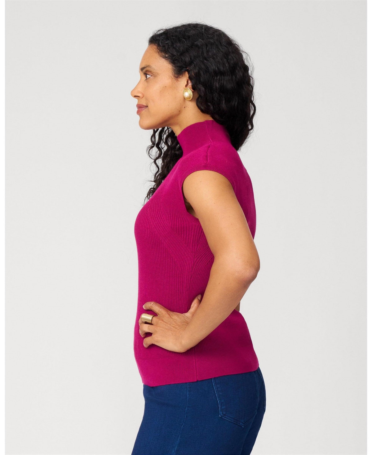 Cable & Gauge Women's Ribbed Mockneck Cap Sleeve Sweater