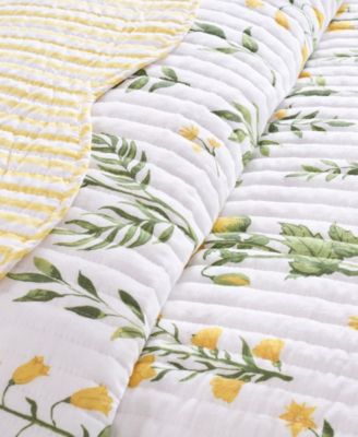 Home Daffodil Reversible 2-Pc. Quilt Set, Twin/Twin XL