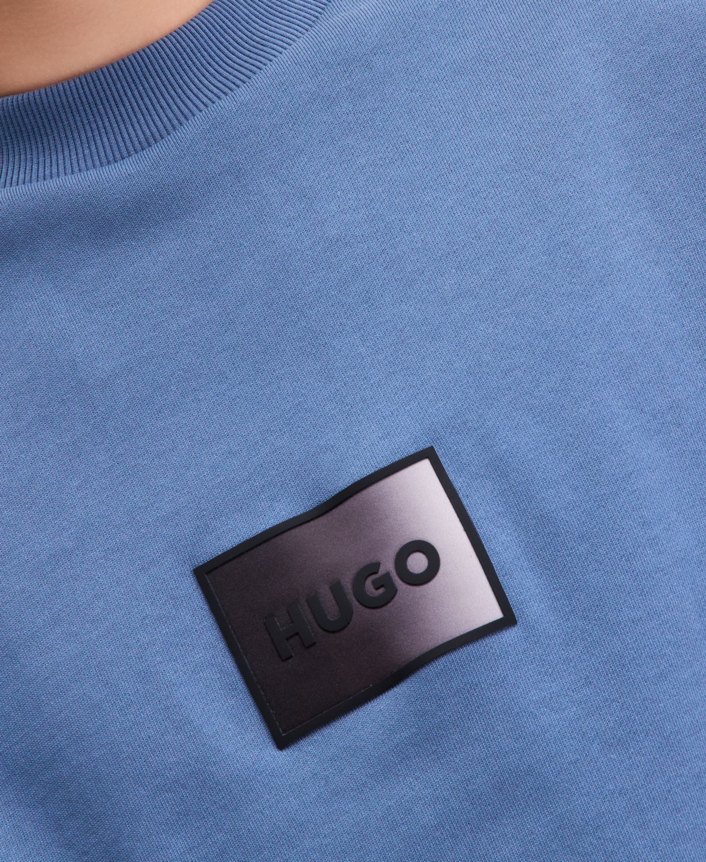 Мужской свитшот Hugo Boss Danotop Logo Badge, цвет: Синий — фото 4