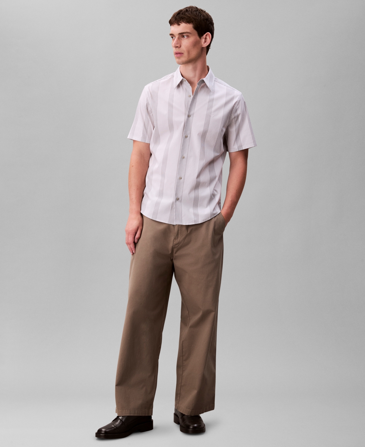 Calvin Klein Men's Classic Fit Striped Shirt